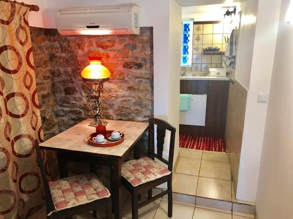 Casa Lela 3...Hydra Apartamento Míloi Exterior foto