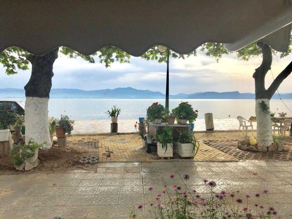 Casa Lela 3...Hydra Apartamento Míloi Exterior foto